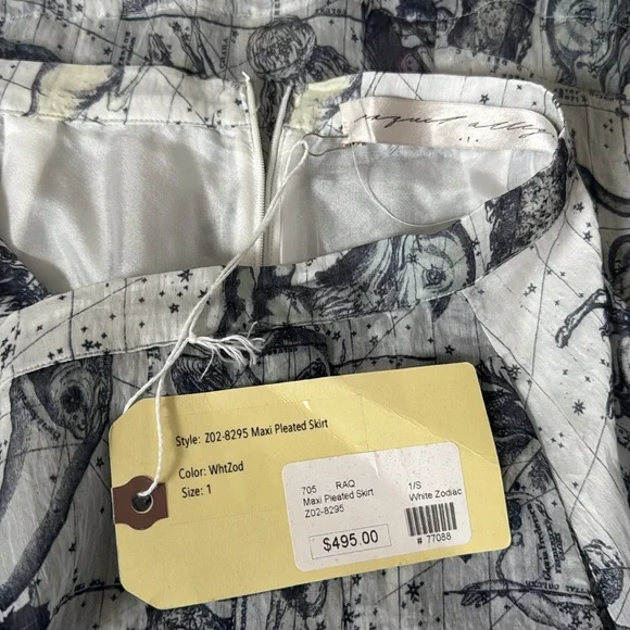 NWT Raquel Allegra Maxi Zodiac Print Skirt Sz 2